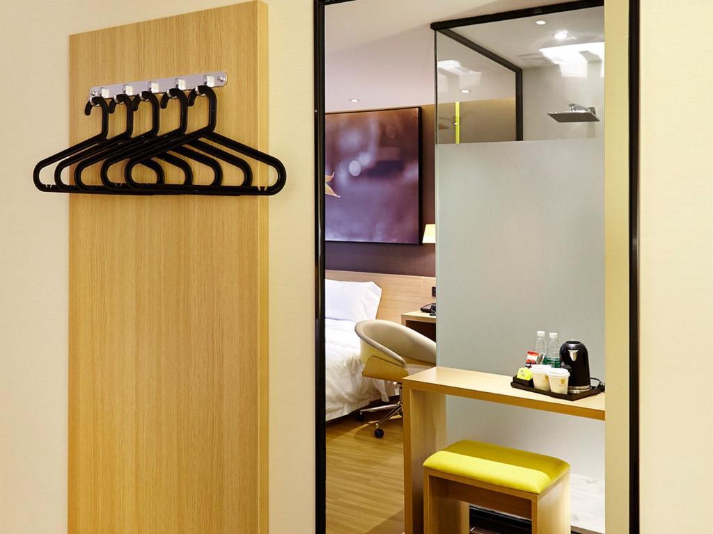 7Days Premium Chongqing Hongqihegou Quarto foto